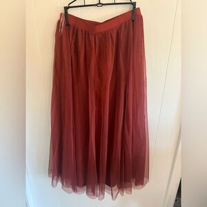 NWT Cinnamon/Rust Tulle Skirt. Great for fall!